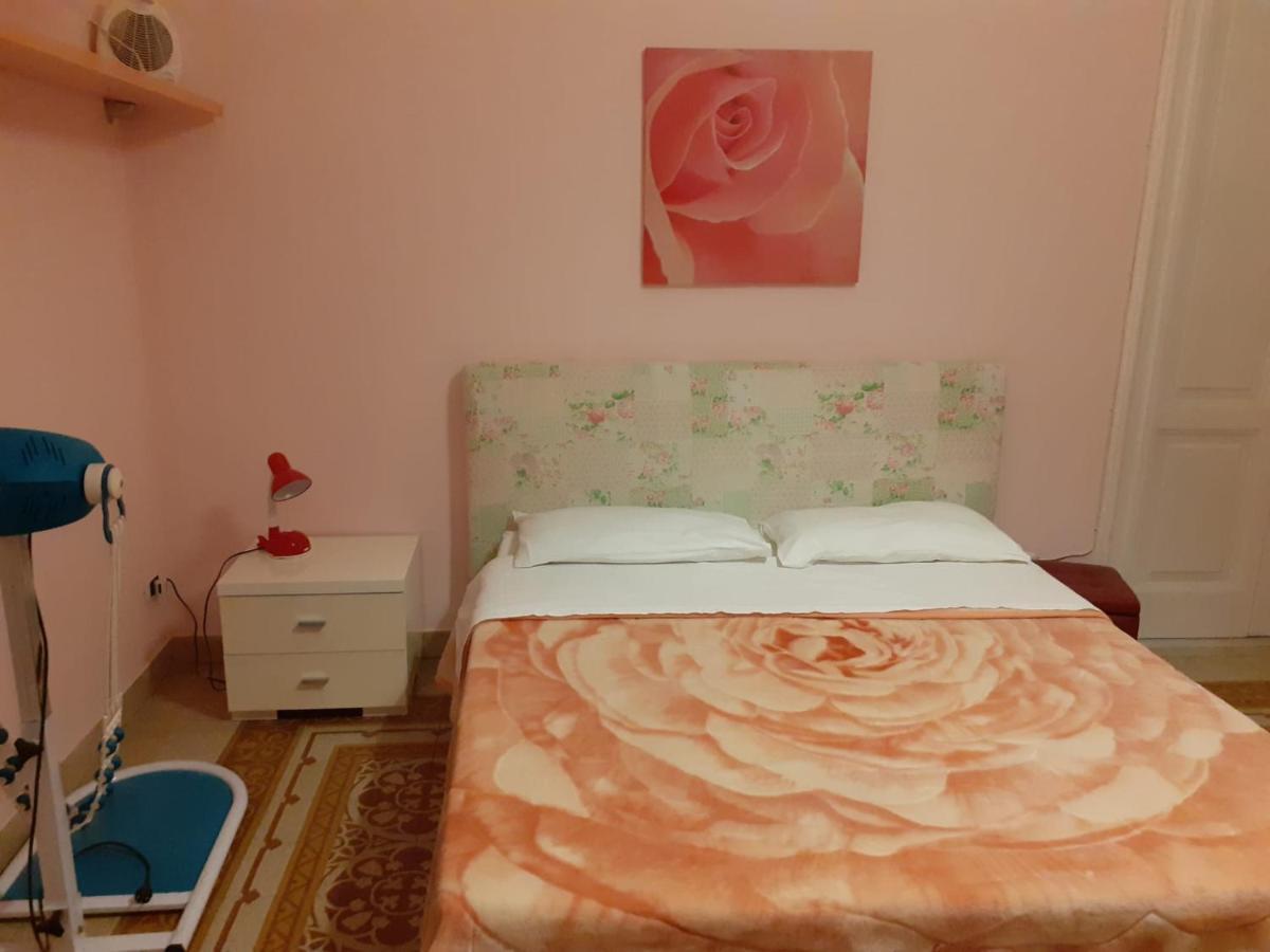 La Casa Di Rosa Daire Messina Dış mekan fotoğraf